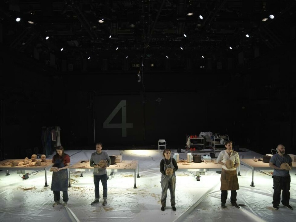 «Dette barnet» , regi: Jon Tombre. Det Nroske Teatret 2019. Foto: Fin Serck Hansen
