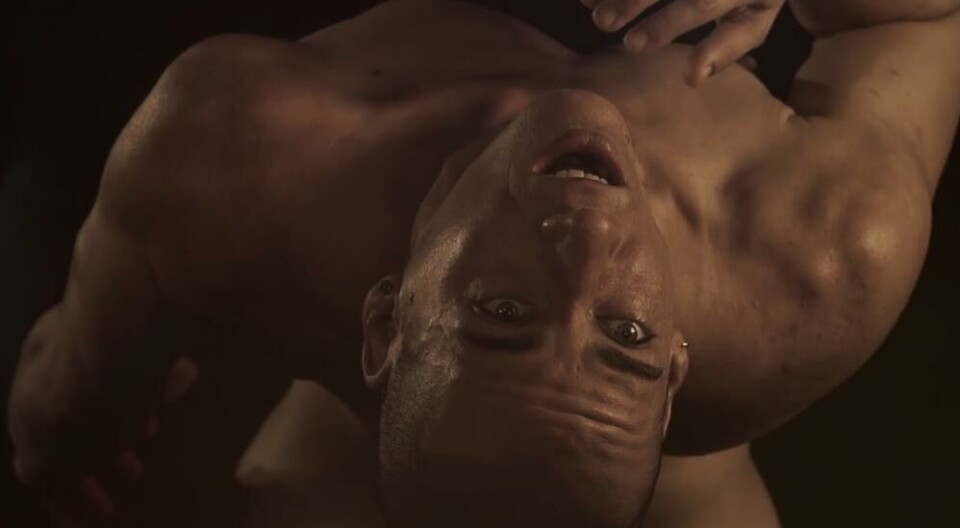 Daniel Mariblaca i «7IBodiesIDance».Videostill Oktoberdans