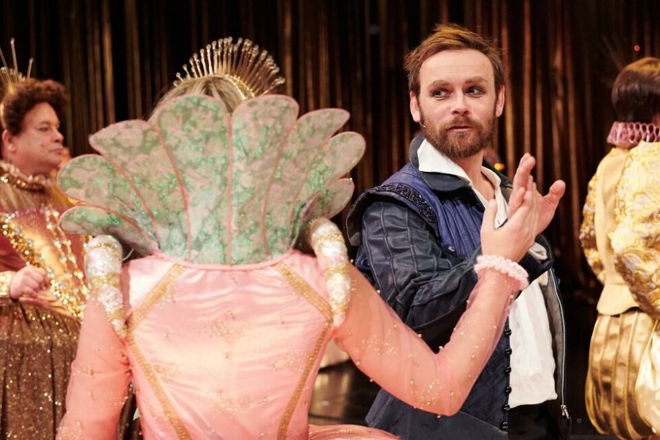 Jan Gunnar Røise som Will i «Forelska i Shakespeare». Regi: Cecilie Mosli, Nationaltheatret 2019. Foto: Øyvind Eide
