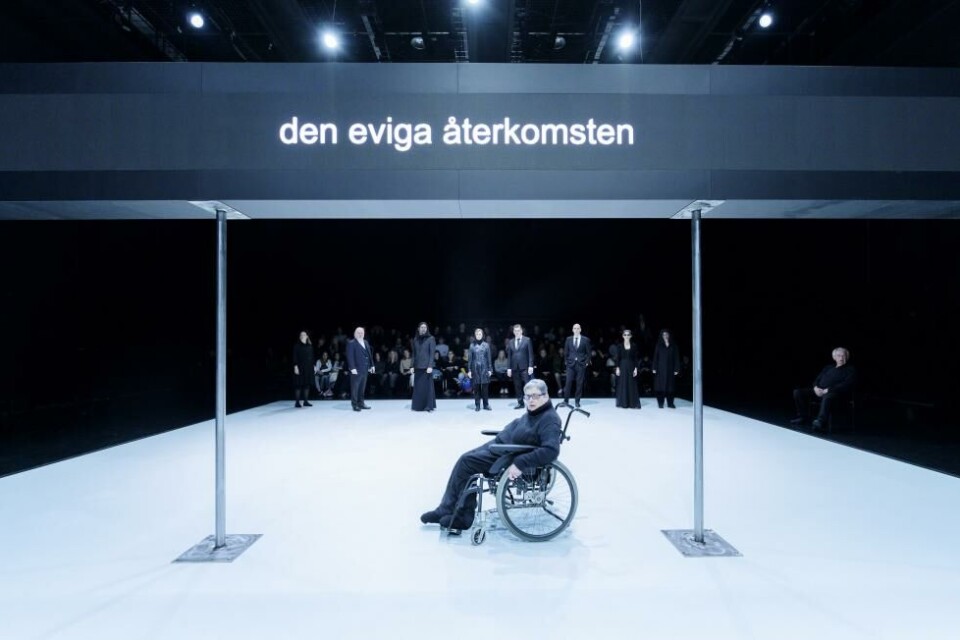 Vi som fick leva om våra liv av Mattias Andersson. Backa Teater, Göteborg Stadsteater/ Dramaten 2019. Foto: Ola Kjellbye