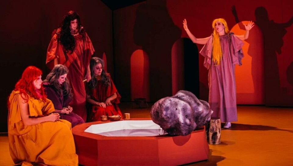 «Mare», regi: Lisa Lie, Det Norske Teatret 2019. Foto: Tale Hendnes