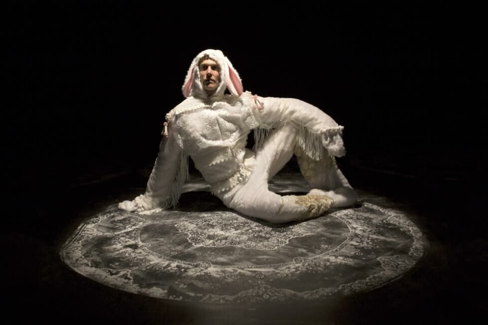 «Vi, folket» av og med Espen Kloumann Høiner. Urpremiere Bastardfestivalen 2018. Foto: Alette Schei Rørvik