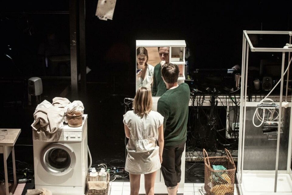 Dottera, konsept og regi: Goksøyr & Martens. Det Norske Teatret 2019. Foto: Kim Hiorthøy