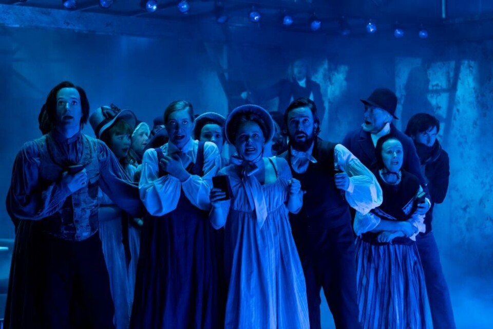 «Skipet de Zee Ploeg» av Stig Amdam, regi: Hilda Hellwig. Den Nationale Scene 2019. Foto: Thor Brødreskift