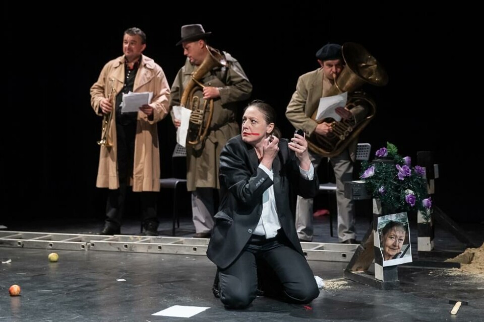 Cet enfant (Dette barnet), i regi av Oleh Melnyichuk. Transcarpathian Regional Theatre, Berehovo. MITEM-festivalen 2022. Foto: Zsolt Eöri Szabó