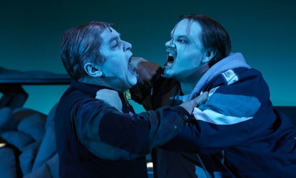 Kai Remlov (David) og Hermann Bernhoft (Goliat), i «Goliat» av Maria Tryti Vennerød. Vega Scene 2018. Foto: Anne Valeur