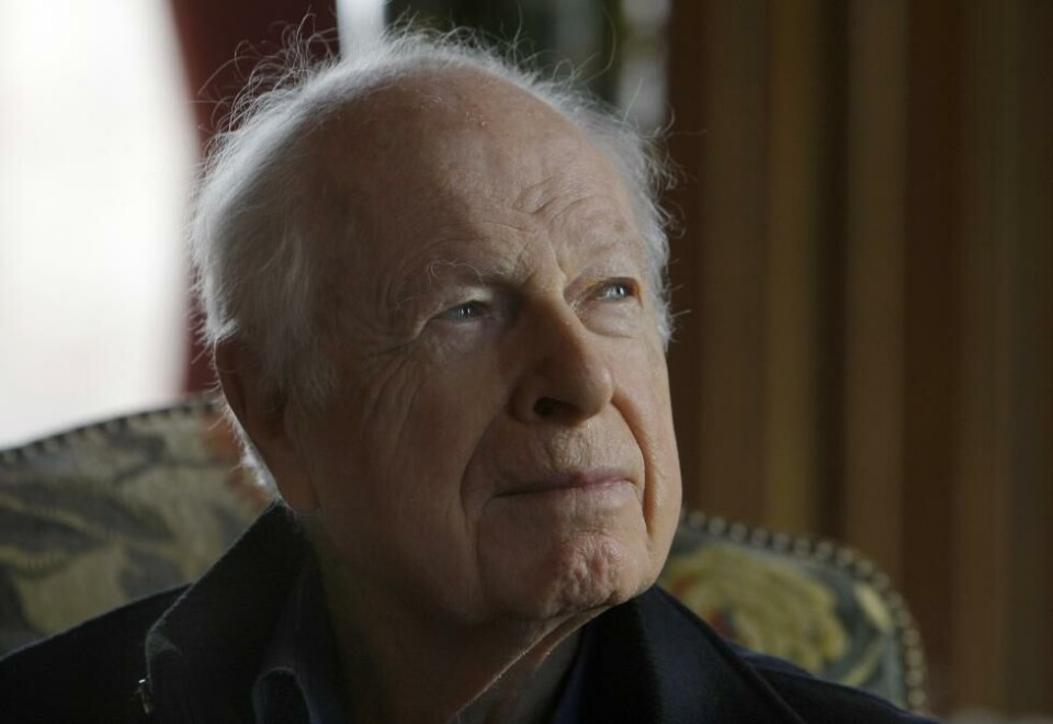 Den britiske teaterregissøren Peter Brook, døde søndag. Foto: NTB