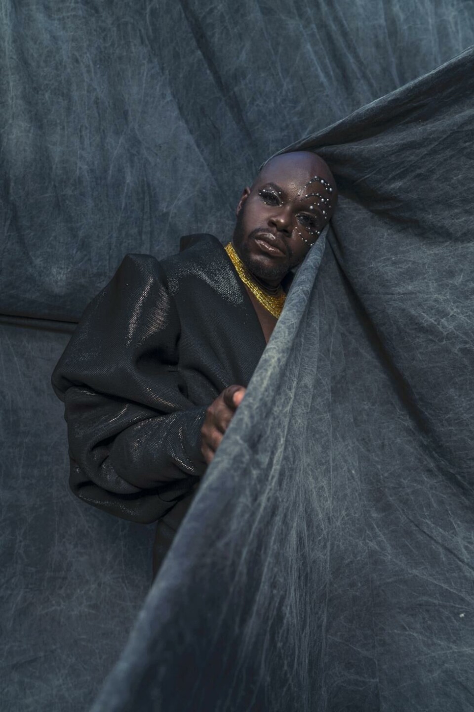 Poet og performancekunstner jaamil olawale kosoko. Foto: Freddy Koh