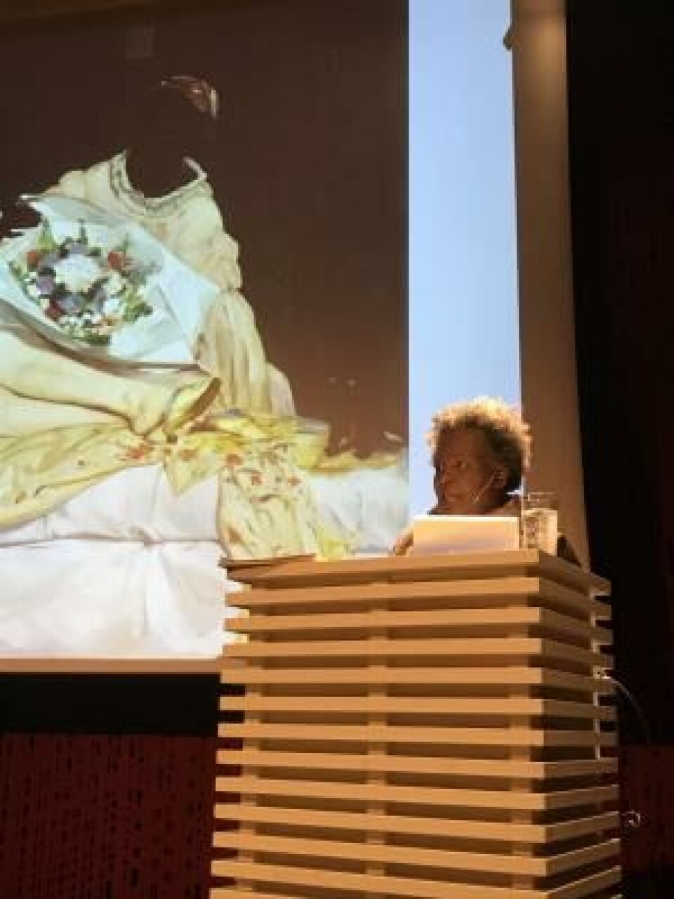 Rankine foran utsnitt av Manets «Olympia». Foto T Bjørneboe