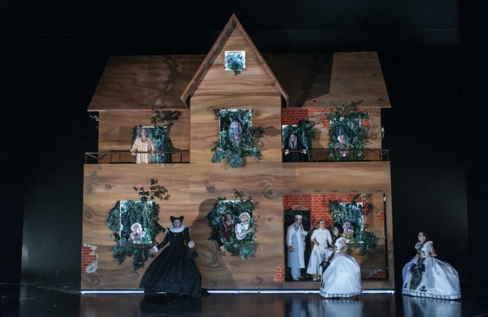 Into the Woods, regi: Ole Anders Tandberg, scenografi: Erlend Birkeland. Det Norske Teatret 2022. Foto: Erik Berg