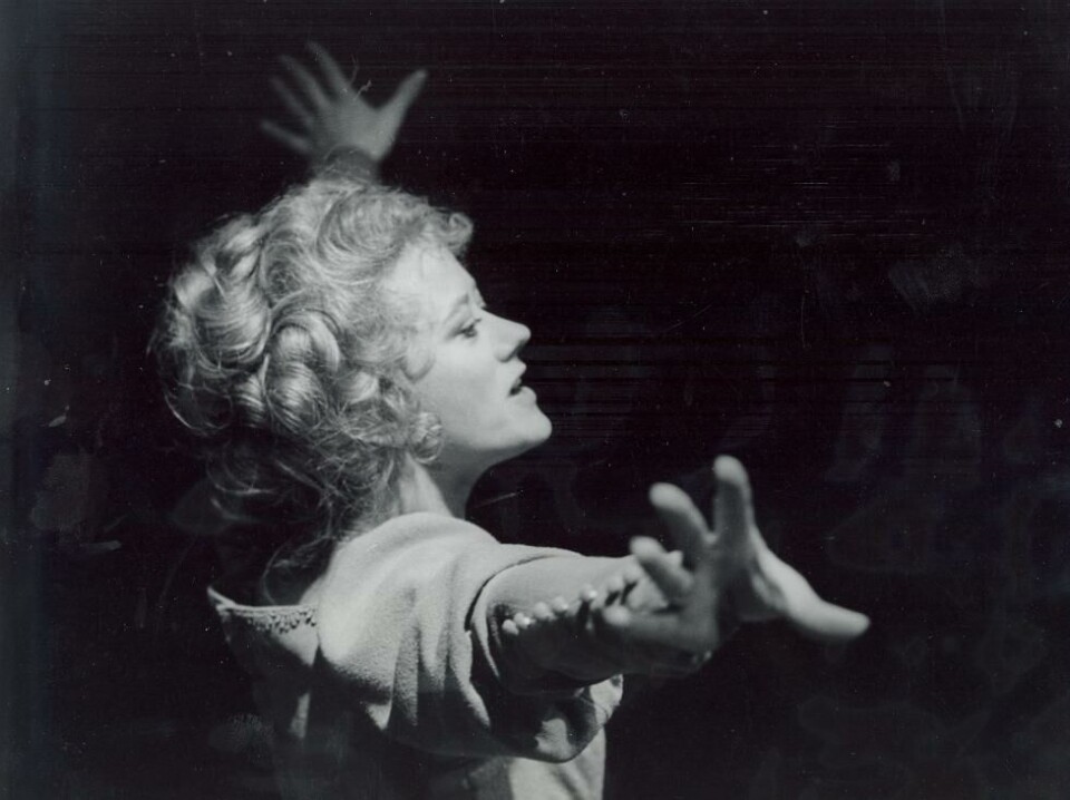 Frøydis Armand som Nora i Et dukkehjem, Torshovteatret 1983.