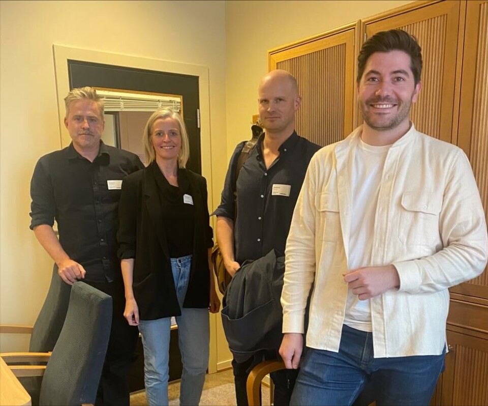 Fra venstre: Morten Traavik, Hege Knarvik Sande, Martin Flack og Grunde Almeland, i sistnevntes kontor på Stortinget, 22. september.