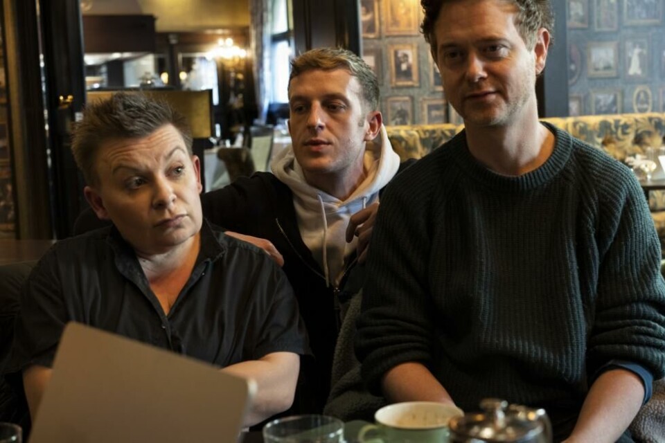 «Å finne en verdighet i å fastholde skammen»