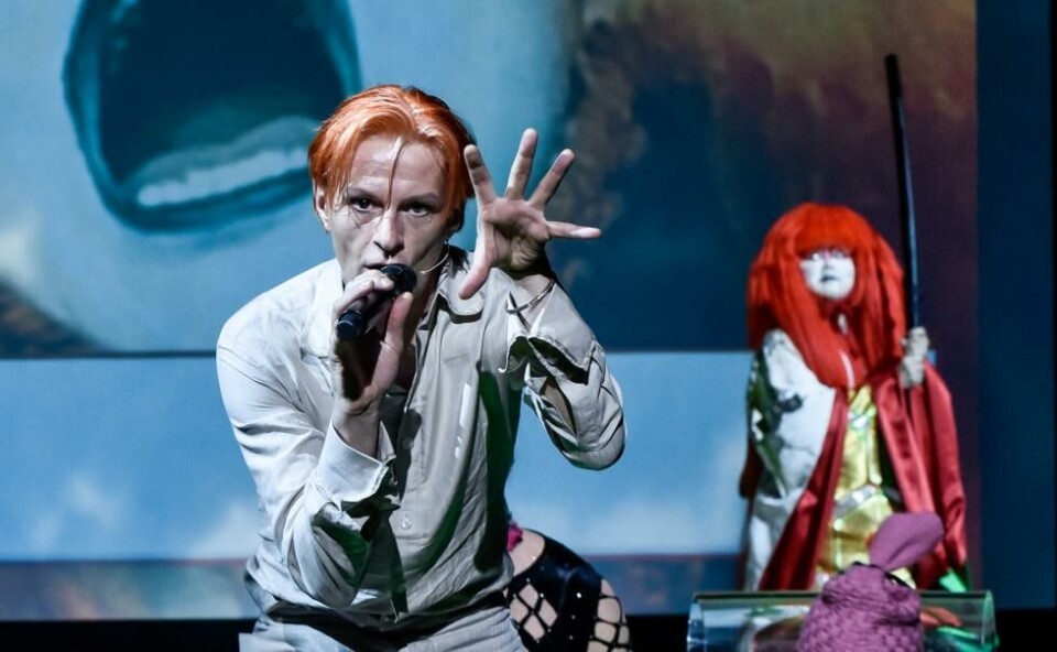Alexander Scheer i Lazarus. Regi: Falk Richter. Deutsches Schauspielhaus, 2018/19 Foto: Arno Declair