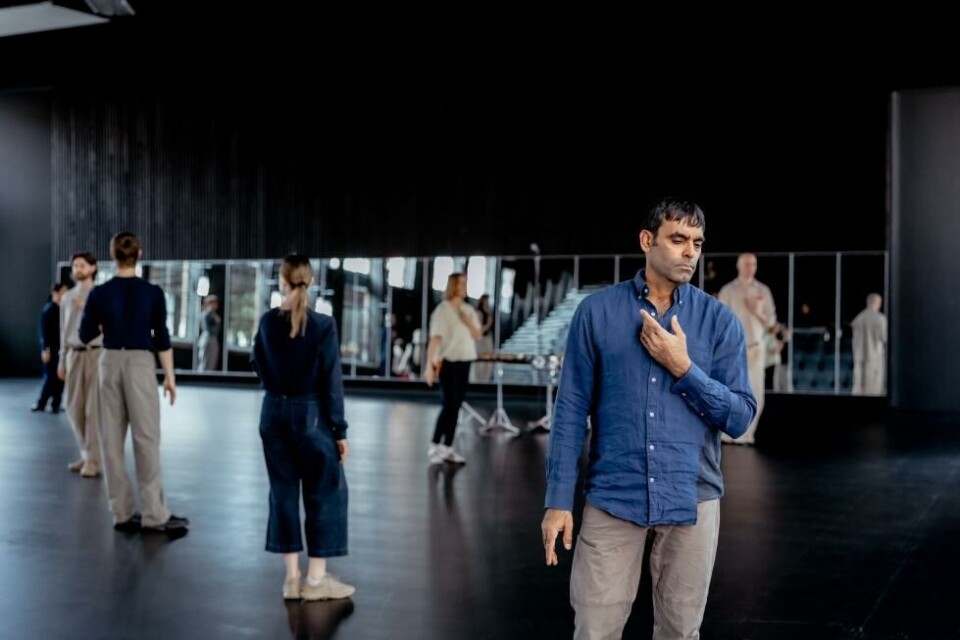 «Library of Gestures» koreografi av Janne-Camilla Lyser. dansens Hus 2024. Foto. Tale Hendnes