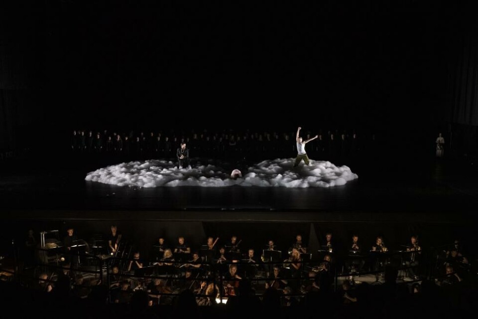 «Peer Gynt» , i regi av Johannes Holmen Dahl. Nationaltheatret/ festspillene i Bergen 2024. Foto: Thor Brødreskift