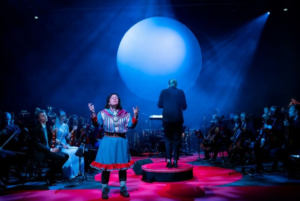 Fra innvielsesforestillingen «Beaivi, áhčážan. Eanni, eannáža/ Solen min far, Jorden min mor», 21. august. Foto: Aslak Mikal Mienna