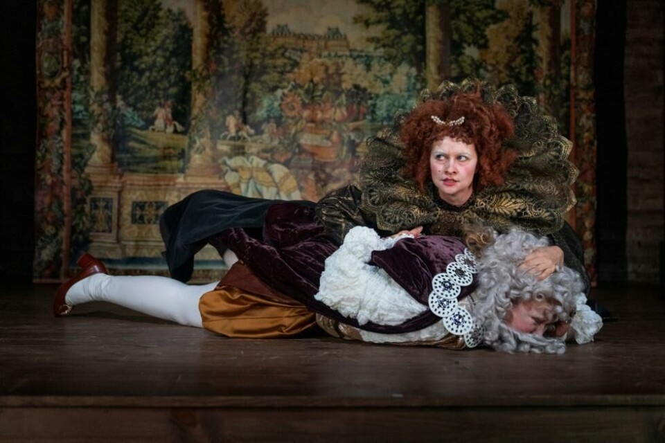 «En midtsommernattsdrøm», regi og bearbeidelse: Erlend Samnøen. Haugesund teater 2019. Foto: Grethe Nygaard