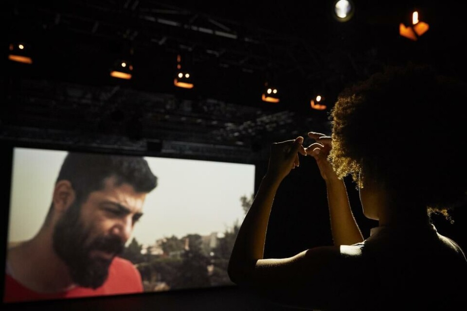 «Le présent qui déborde», regi Christiane Jatahy på Odéon 2019. Foto: Christophe Raynaud de Lage