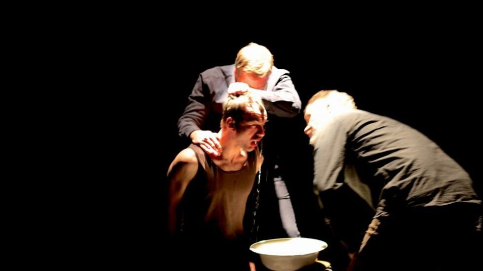 «Okkupasjonens fanger» av Einat Weizman. Regi: Marius Kolbenstvedt. Vega Scene 2020. Foto: Kolbenstvedt