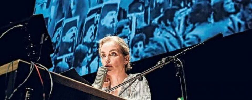Nina Hoss i «Rückkehr nach Reims». Regi: Thomas Ostermeier, Schaubühne 2017. Foto: Arno Declair