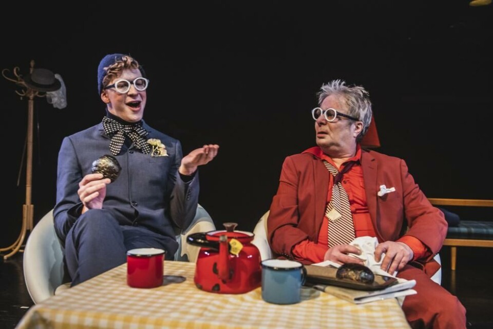 Petter Winther som Jakob og Per Schaanning som Neikob, regi: Øyvind Osmo Eriksen. Det Norske Teatret 2020. Foto: Dag Jenssen