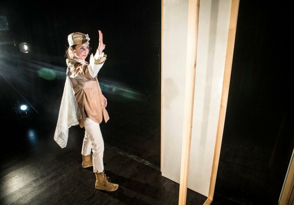 Guandaline Sagliocco i Scene! Art. Regi: Anne Sophie Erichsen. Black Box teater 2020. Foto: Dag Jenssen