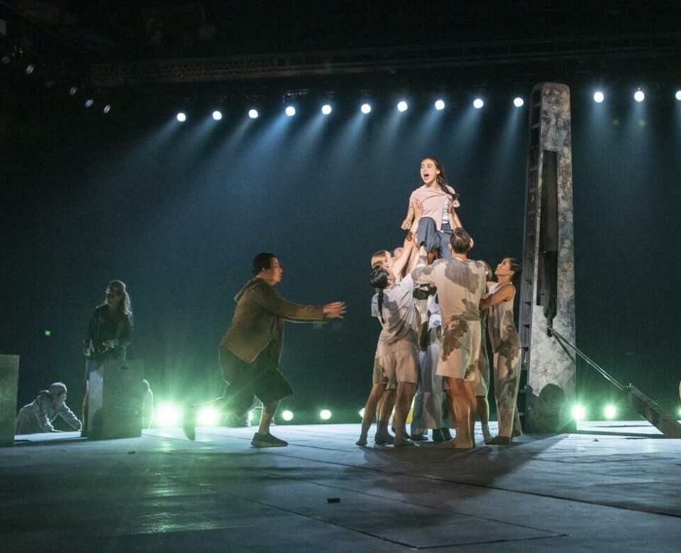 Maja Lundes «Bienes historie» i regi av Erik Ulfsby. Det Norske Teatret 2020. Foto: Erik Berg