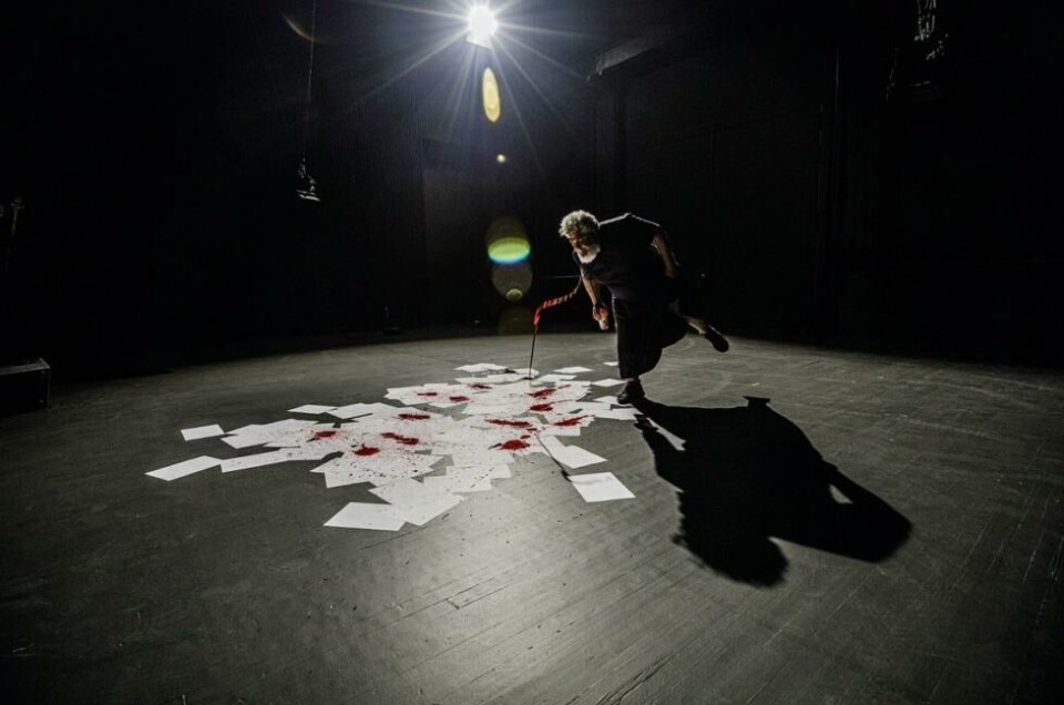 Hooman Sharifi i «Sacrificing». Impure Company og dansens Hus 2021. Foto: Arash A. Nejad