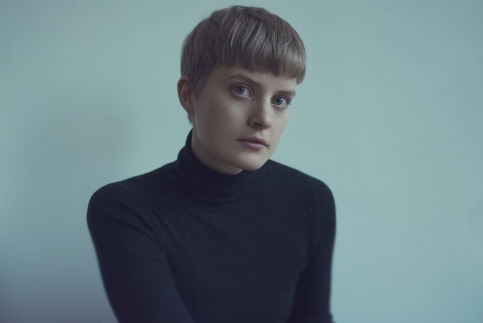 Berit Einemo Frøysland er kritiker i Norsk Shakespearetidsskrift, og nominert til Årets kritikk for sin anmeldelse av Oslo Internasjonale Teaterfestival 2021.