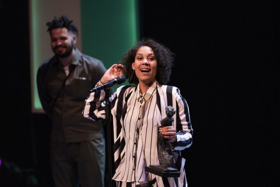 Prisen for beste scenetekst 2020/22, gikk til Camara Lundestad Joof. Foto:Skjalg Vold