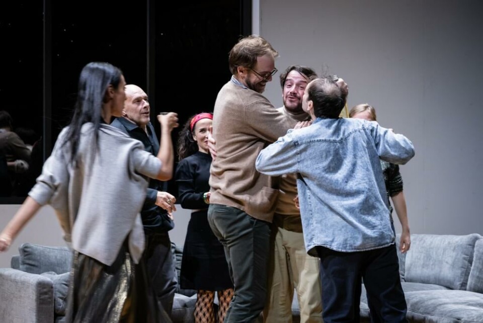 Jour de joie (Tid for glede). Regi: Stéphane Braunschweig. Théâtre de l’Odéon 2022. Foto: Simon Gosselin.