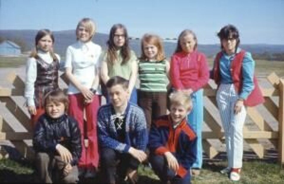 Klassebilde 1971. Somby t. h. i kofte. Foto: Egil Sallaup