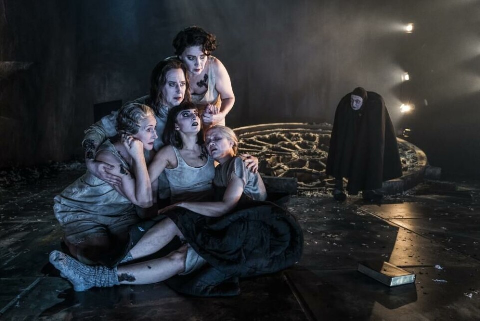 Quasimodo, regi Jens Ohlin. Folkteatern 2023. Foto Mats Bäcker