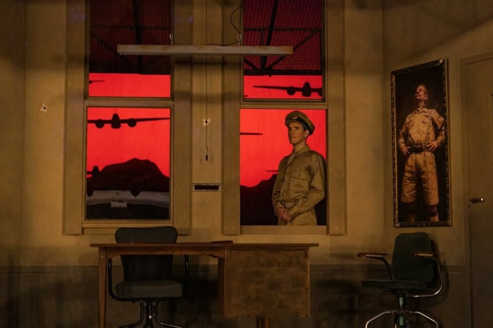 «Catch-22» I regi av Yngve Sundvor. Rogaland teater 2023. Foto: Rogaland teater