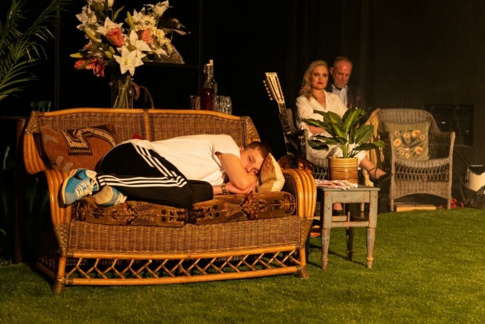 ver Innset i forgrunnen (som Konstantin), bak Irinia og Trigorin. Foto: Knut Åserud