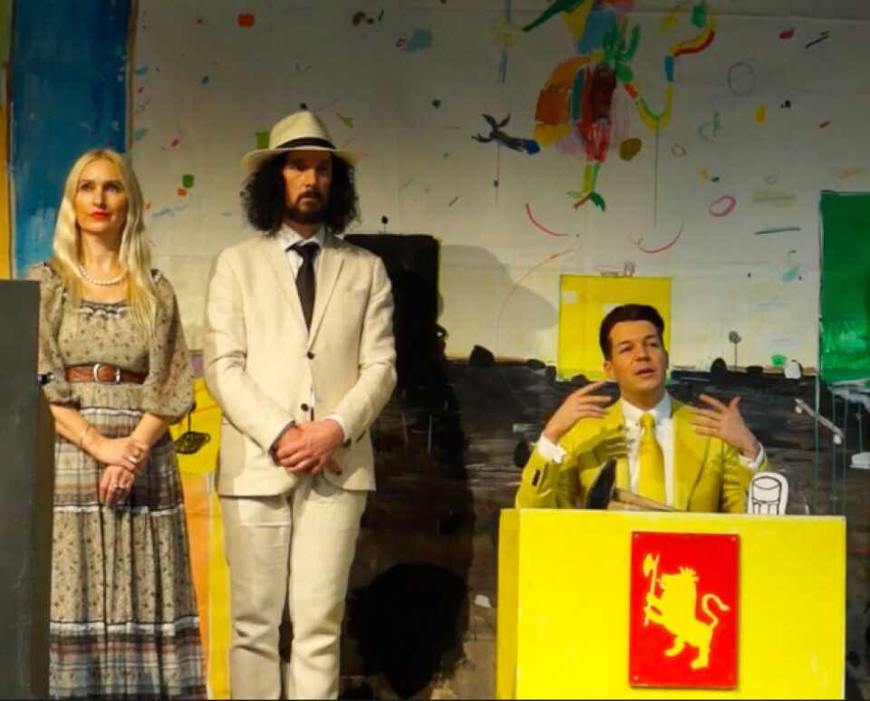 Edy Poppy, Julian Blaue og Wolfgang M. Schmitt, i Teatrets død og lovens fødsel. Det Norske Teatret, alt er gratis, på Scene 3. Foto: Ingrid Steinholt Mortensen
