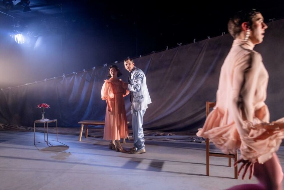 «Hedda», regi: Heiki Riipinen, Berliner Ensemble. Neuen Hause 2024. Foto: Moritz Haase