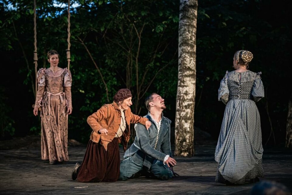 Kjersti Postli Høgli, Nina Ossavy, Mathias Emanuel Aas og Rebecca Hofsten Abrahamsen. Foto: Dag Jenssen