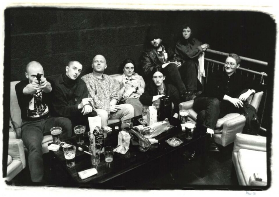 Montazstroj på besøk i Teatergarasjen, 1996, med forestillingen Everybody goes 2 disco from Moscow 2 San Francisco. Ill. fra boka