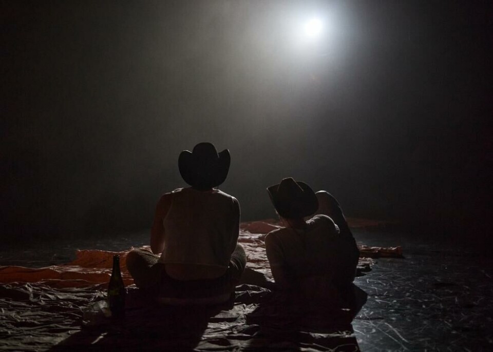 Cowboy försvunnen, regi av Otto Sandquist. Vega Scene 2024. Foto: Otto Sandquist