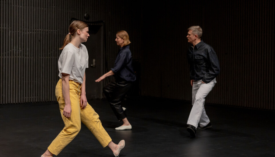 Ingrid Haakstad, Gry Kipperberg og Geir Hytten i Dancing, Dansens Hus 2025.