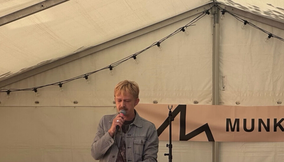 Fredrik Høstaker holder appell på Munken.